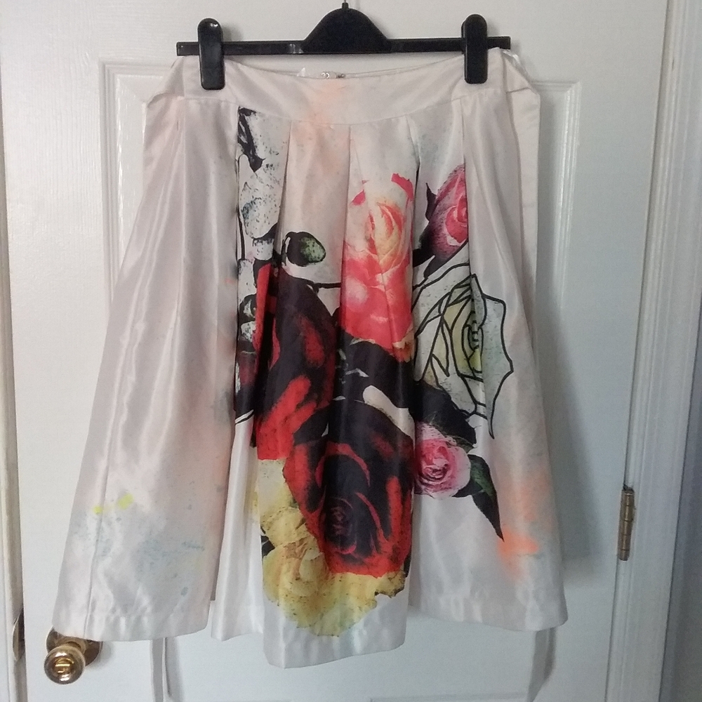 Floral skater skirt